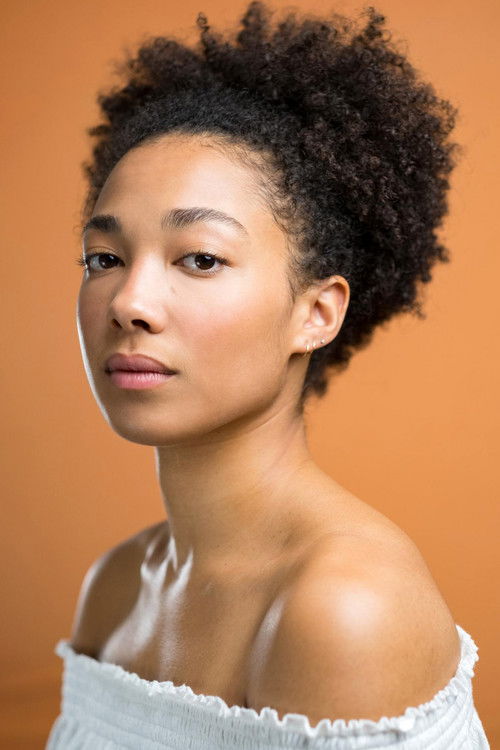 Sophie Lenglinger as Clem