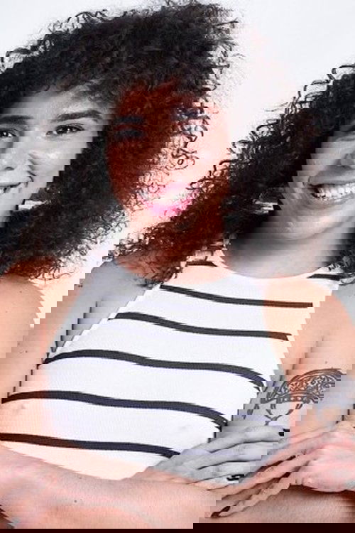 Galga Gogóia as Cléo