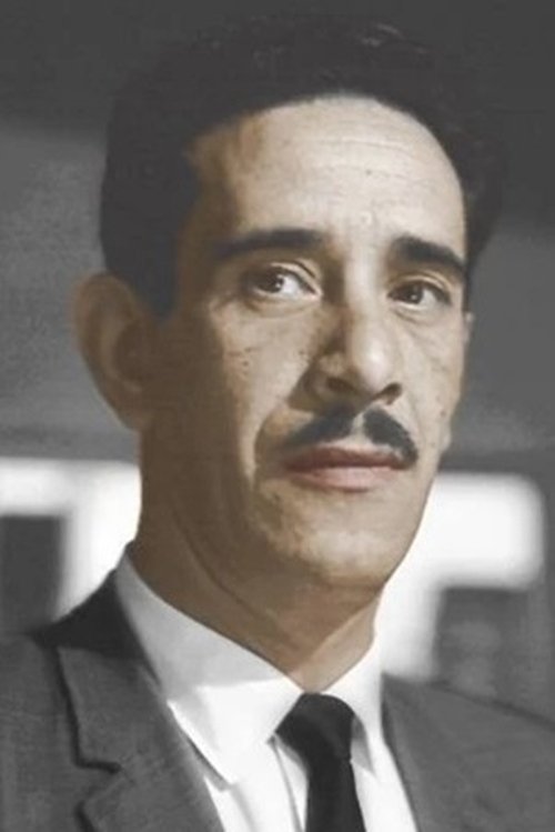 Alberto Gavira as Don Cuco