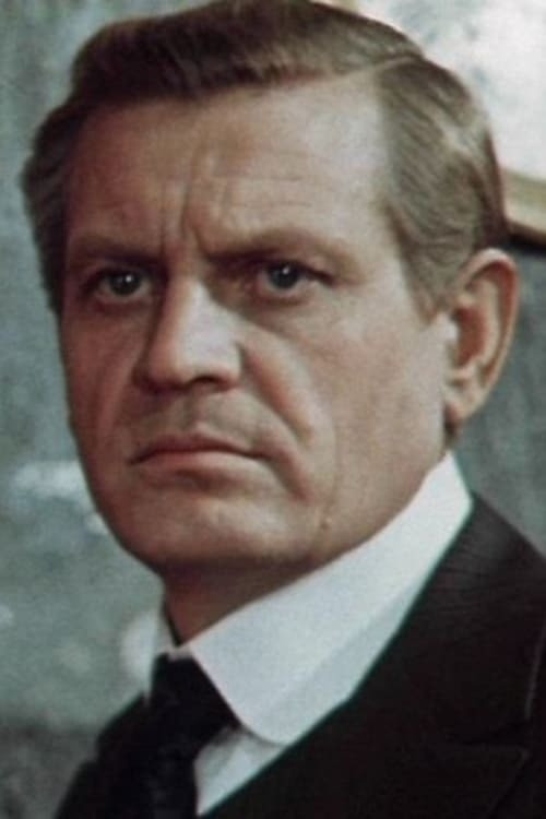 Vasili Korzun as Rolling