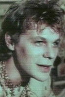 Vitaly Serov as Oles