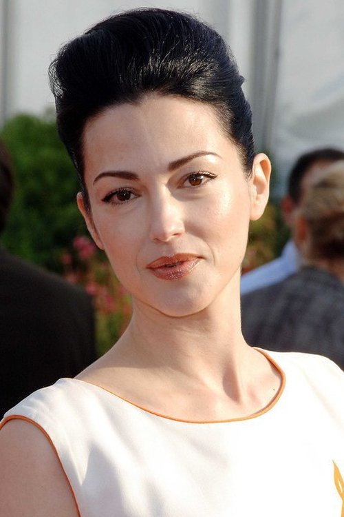 Julie Dreyfus as Spectator