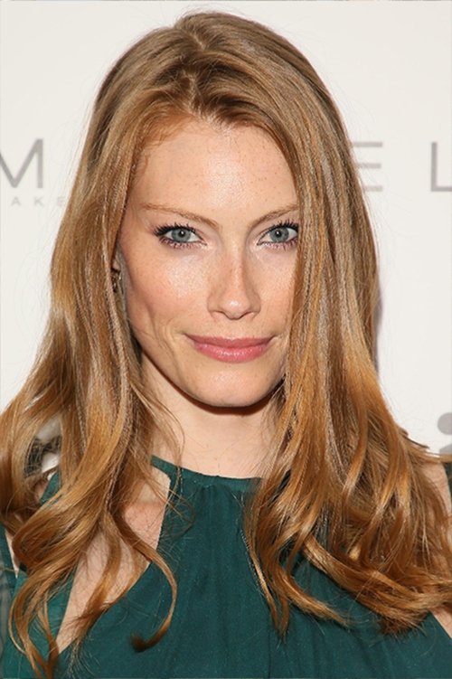 Alyssa Sutherland as Eve Copeland