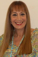 Miki Kam as דורונה