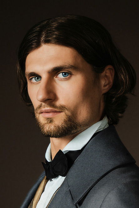 Mihkel Kuusk as Wounded Soldier