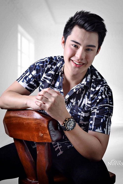 Nico Nicolas as Oliver