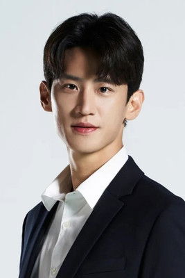 Lee Dae-hoon as Self - Coach