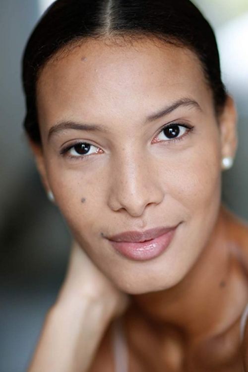 Djinda Kane as Claudia, flight attendant