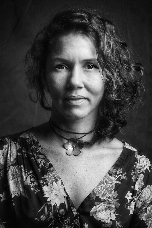 Eliza Capai as Narrator