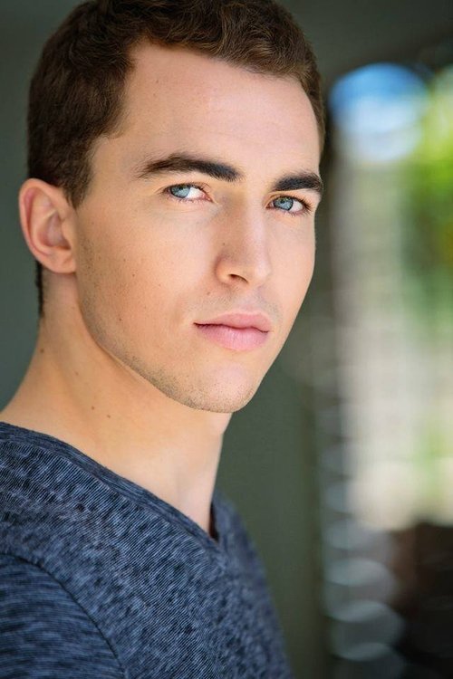 Jalil Houssain as Mike Turner