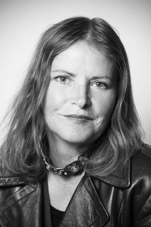 Ecaterina Nazare as Marcela's Mother