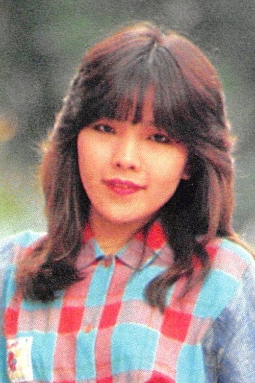 Madoka Mika as Kimiyo