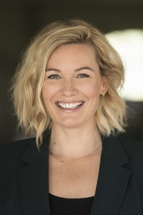 Marlijn Weerdenburg as Self - Host