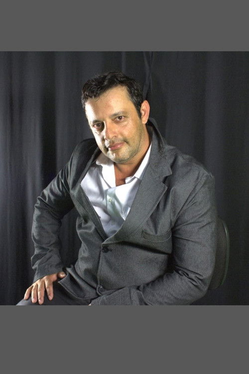 Janderson Rodrigues as Carlos