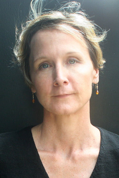 Sarah Cawley as The woman's hand