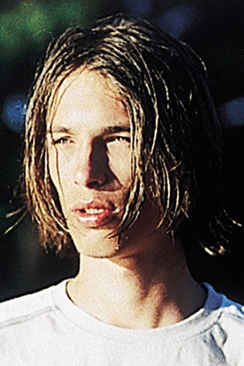 Joel Rodrigues as João