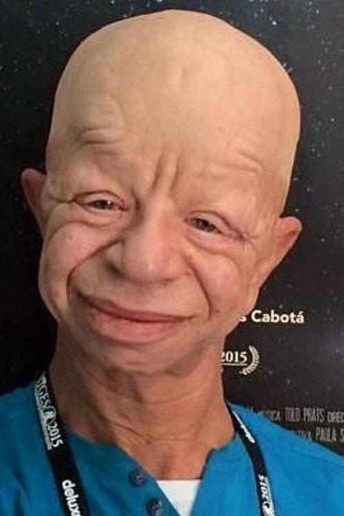 Mehmet Cerrahoglu as Baba / The Father