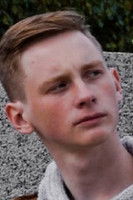 Alexey Lomakin as Peskar