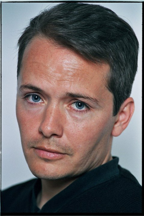 Tilman Borck as Sviatoslav Rau