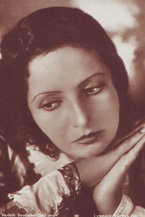 Hella Kürty as Hilda Vogel