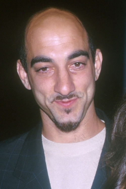 Seth Zvi Rosenfeld as Herbie