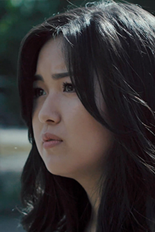 Zarnigar Marlenova as Alina