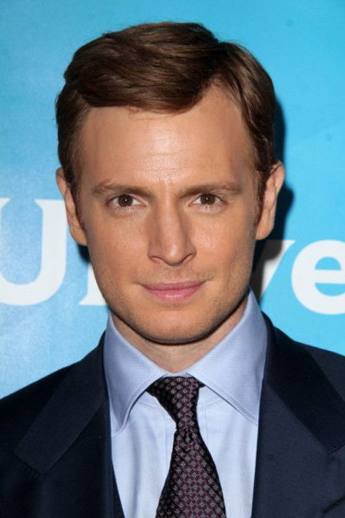 Nick Gehlfuss as Bill Goodman