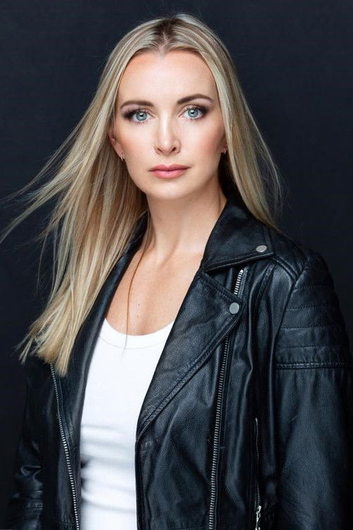 Sasha Pearson as Kristen