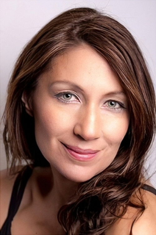 Bárbara Santander as Department Woman