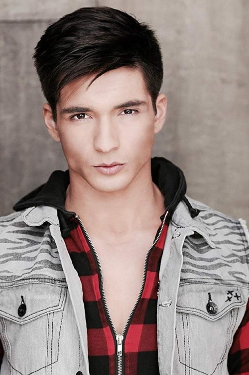 Jordan Diambrini as Pete