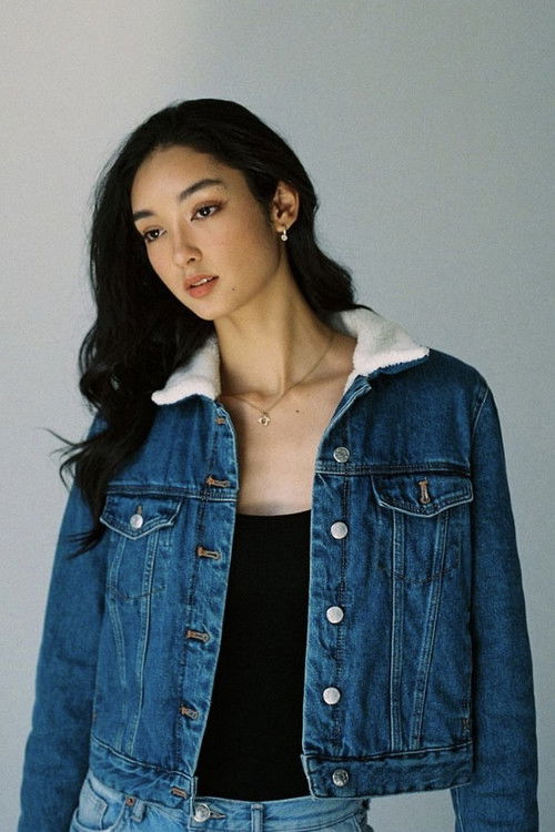 Napatsanan Rhoades as Sport girl