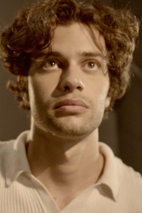 Liam Hellmann as Tom