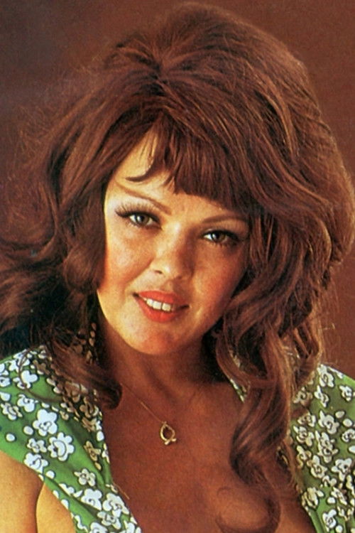 Roxanne Brewer as Michelle