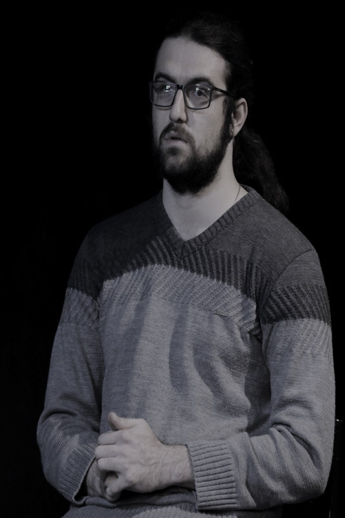 Sajjad Mansouri as Cameo