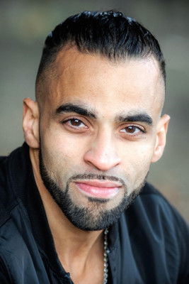 Tennyson Harris as Captain Hancock