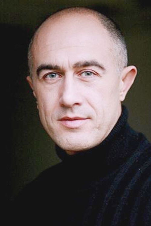 Nicolas Bienvenu as 