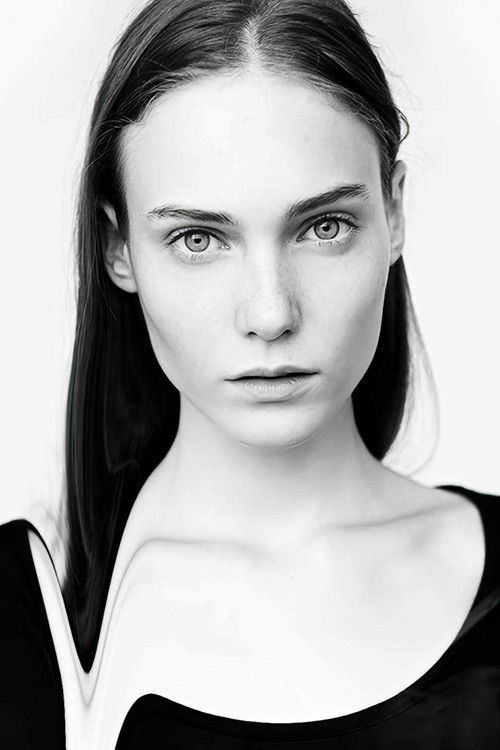 Barbara Szkaluba as Siostra Kuleczki