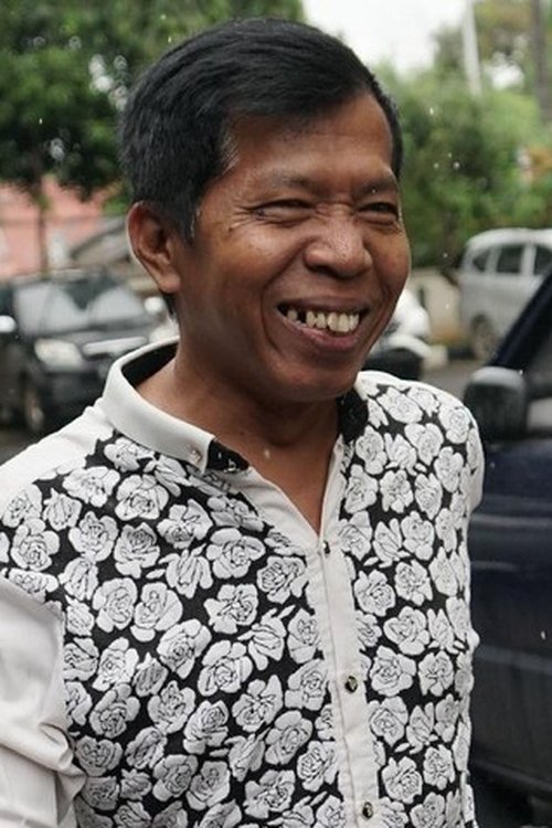 Kiwil as Penggali Kuburan