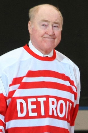 Red Kelly as Self