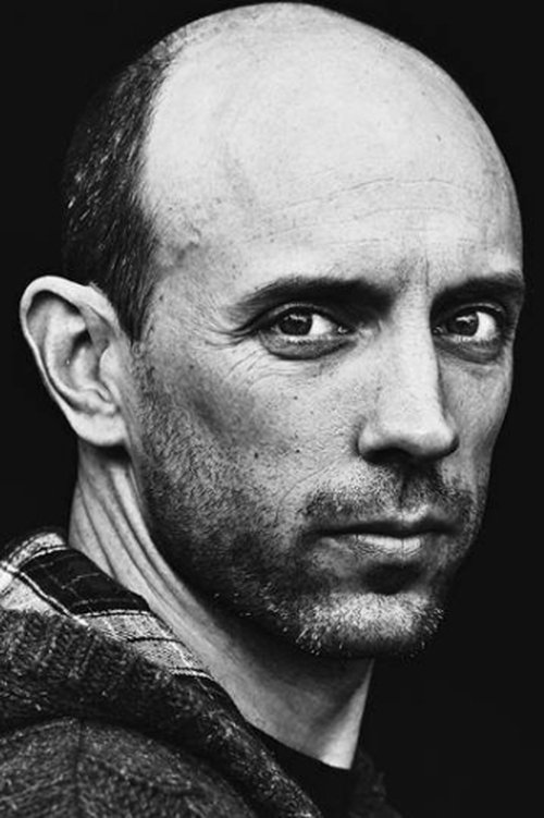 Thomas Padden as Chapeau