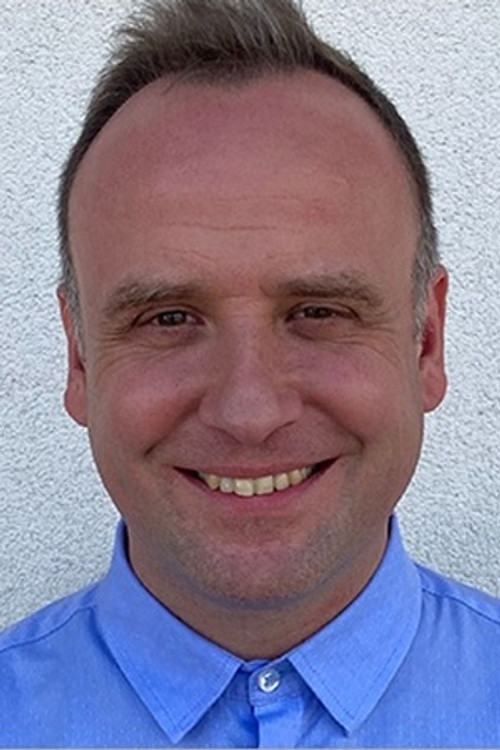 Aleksander Janiszewski as Tata Brajana