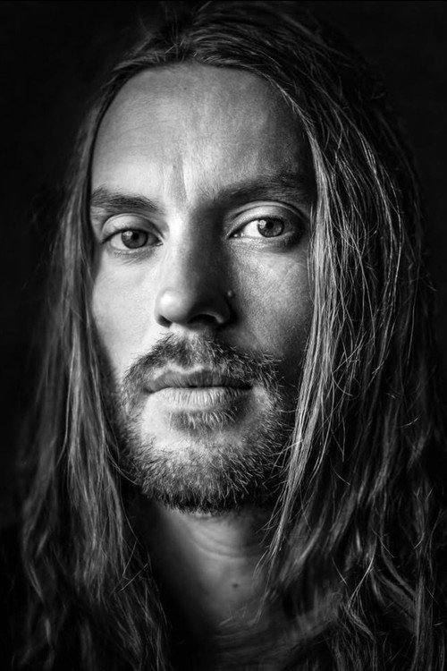 Justin Harris as Tim