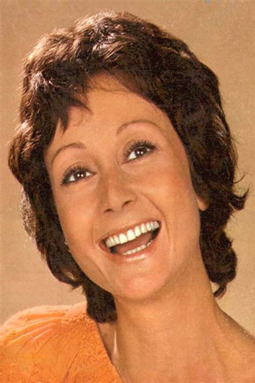 Maïa Simon as Lady Duncan