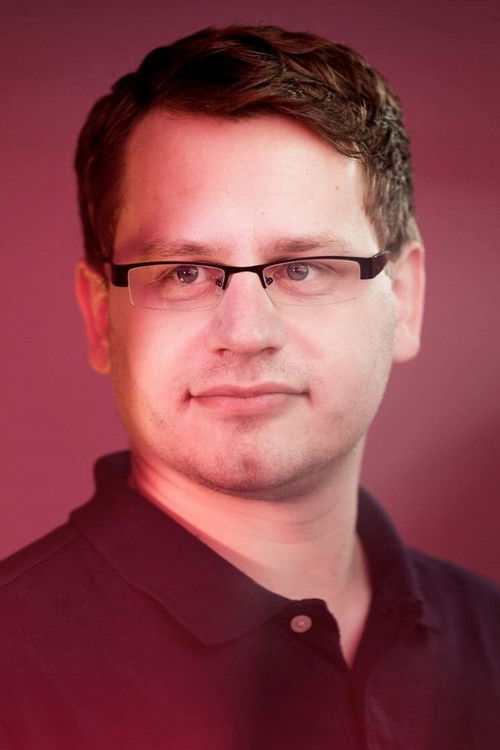 Martin Kaszubowski as 