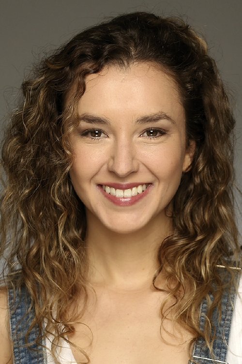 María Jesús Miranda as Paulina's Sister