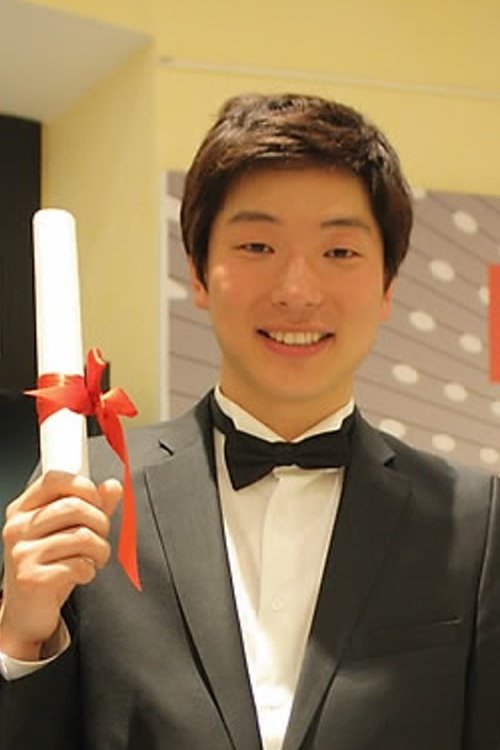 Moon Byung-gon as Student