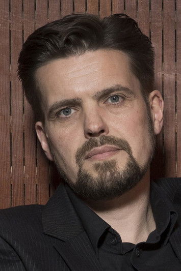 Tomas Ambt Kofod as Jens Nielson