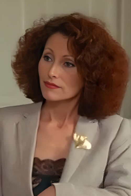 Sarah B. as La féministe