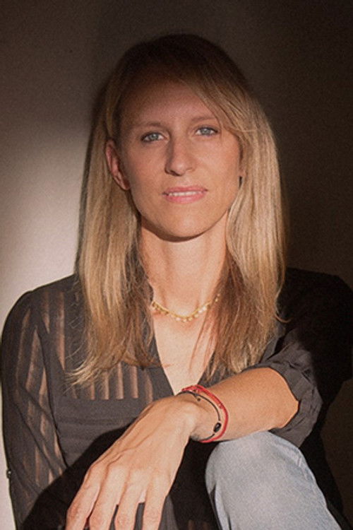 Tiziana Giammarino as Barista