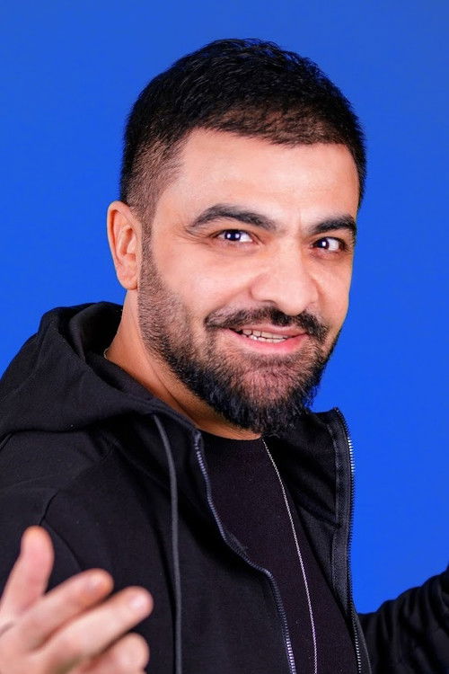 Fərda Amin as Tvzadeh müxbiri